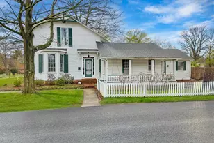 325 W Reynolds St, Urbana, OH 43078 - Photo 1