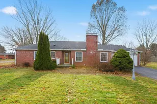 229 Heath Rd, Heath, OH 43056 - Photo 1