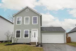 895 Robmeyer Dr, Columbus, OH 43207 - Photo 1