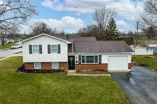 866 Brookdale Dr, West Jefferson, OH 43162 - Photo 1