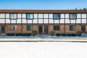 4871 Berry Hill Ct, Columbus, OH 43230 - Photo 1