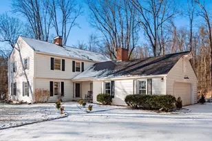 160 Edgewood Dr, Granville, OH 43023 - Photo 1