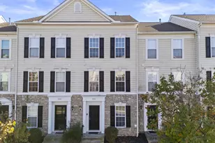 5589 Bow Falls Blvd, Dublin, OH 43016 - Photo 1