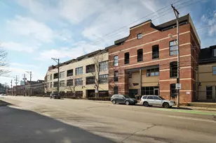 825 N 4th St, Columbus, OH 43215 - Photo 1