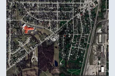 1041 Bellefontaine Avenue, Marion, OH 43302 - Photo 1