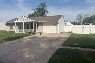 4926 Meadowbrook Dr, Columbus, OH 43207 - Photo 1