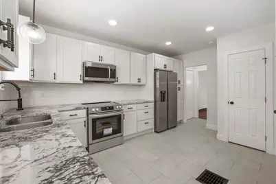415 S Huron Avenue, Columbus, OH 43204 - Photo 1
