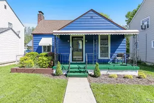 1760 E Sycamore St, Columbus, OH 43206 - Photo 1