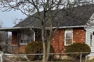 2666 Arcola Rd, Columbus, OH 43207 - Photo 1