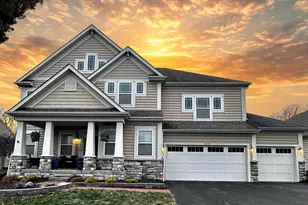 1435 Fairway Dr, Grove City, OH 43123 - Photo 1