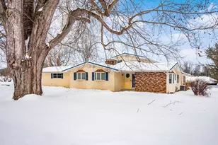 3010 S River Rd, Zanesville, OH 43701 - Photo 1