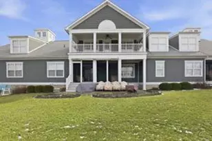 14879 Harbor Point Dr E, Thornville, OH 43076 - Photo 1