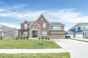 8427 Chesapeake Way NW, Pickerington, OH 43147 - Photo 1