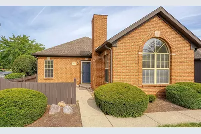 2622 Trottersway Drive, Columbus, OH 43235 - Photo 1