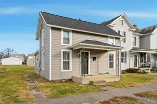 869 E Mulberry St, Lancaster, OH 43130 - Photo 1