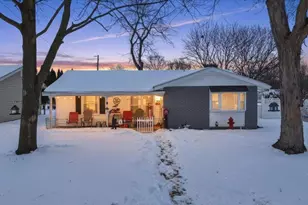 80 Essex Cir, Mansfield, OH 44904 - Photo 1