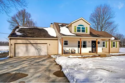 9724 Palmer Road NW, Pataskala, OH 43062 - Photo 1