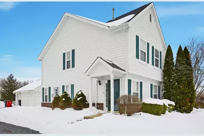 6336 Lakeview Drive E #19, Grove City, OH 43123 - Photo 1