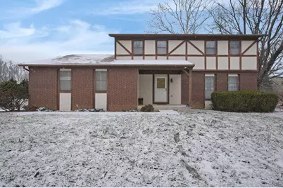 7010 Rockwoods Place, Worthington, OH 43085 - Photo 1