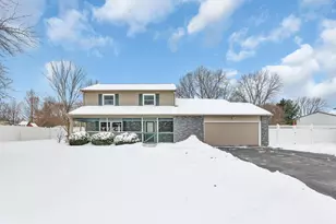 9841 Woodsfield Circle NW, Pickerington, OH 43147 - Photo 1