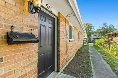 962 Ferndale Place #962, Bexley, OH 43209 - Photo 1