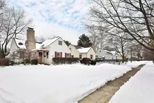 398 Fallis Rd, Columbus, OH 43214 - Photo 1