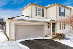 141 Macfalls Way, Blacklick, OH 43004 - Photo 1