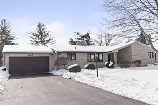 2255 Haviland Rd, Columbus, OH 43220 - Photo 1