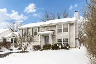 6988 Endsleigh Dr, Reynoldsburg, OH 43068 - Photo 1