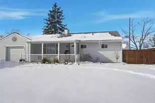 306 Madison Dr S, West Jefferson, OH 43162 - Photo 1