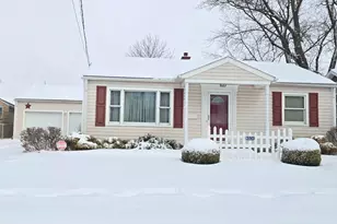 310 Grant St, Galion, OH 44833 - Photo 1