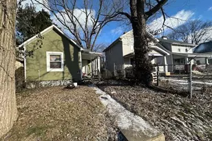 1416 Minnesota Ave, Columbus, OH 43211 - Photo 1