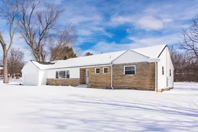 6 Edgewood Boulevard, Mount Vernon, OH 43050 - Photo 1