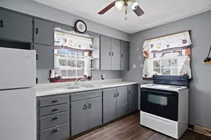 863 Congress St, Marion, OH 43302 - Photo 1