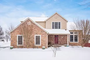 1195 Village Dr, Marysville, OH 43040 - Photo 1