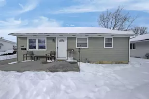 245 E Park Ave, London, OH 43140 - Photo 1