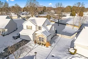 1636 E Turkey Run Dr, Newark, OH 43055 - Photo 1