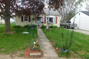 729 Pennsylvania Ave, Lancaster, OH 43130 - Photo 1