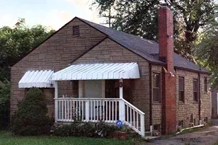 1575 S Champion Ave, Columbus, OH 43207 - Photo 1