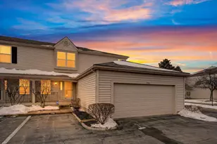 2389 Winona Dr, Columbus, OH 43235 - Photo 1