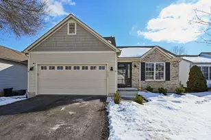 2300 Maribeth Pl, Grove City, OH 43123 - Photo 1