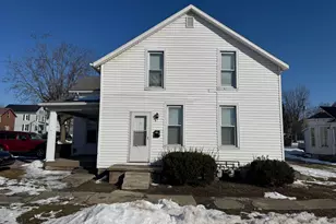 405 E Carroll St, Kenton, OH 43326 - Photo 1