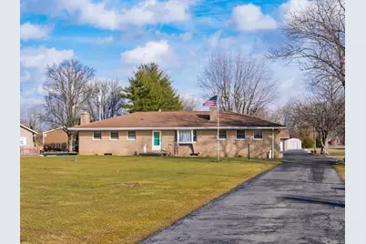 4864 Harrisburg Pike, Grove City, OH 43123 - Photo 1