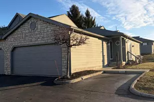 5698 Blendon Pl Dr, Columbus, OH 43230 - Photo 1