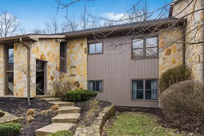 3167 Griggsview Court, Columbus, OH 43221 - Photo 1