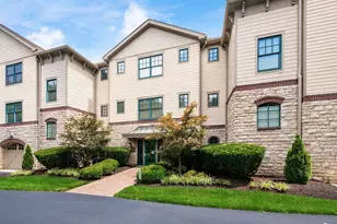 8144 Mt Air Pl, Columbus, OH 43235 - Photo 1