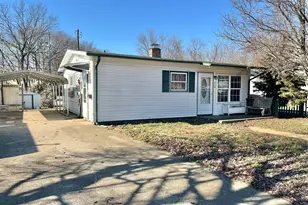 416 Stella Ave, Circleville, OH 43113 - Photo 1