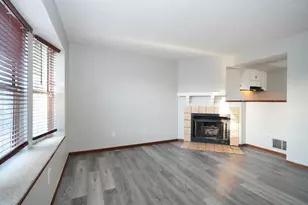 994 Annagladys Dr, Columbus, OH 43085 - Photo 3