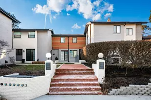 3537 Sunset Dr, Upper Arlington, OH 43221 - Photo 1