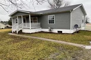 4070 Tschopp Rd NE, Lancaster, OH 43130 - Photo 1